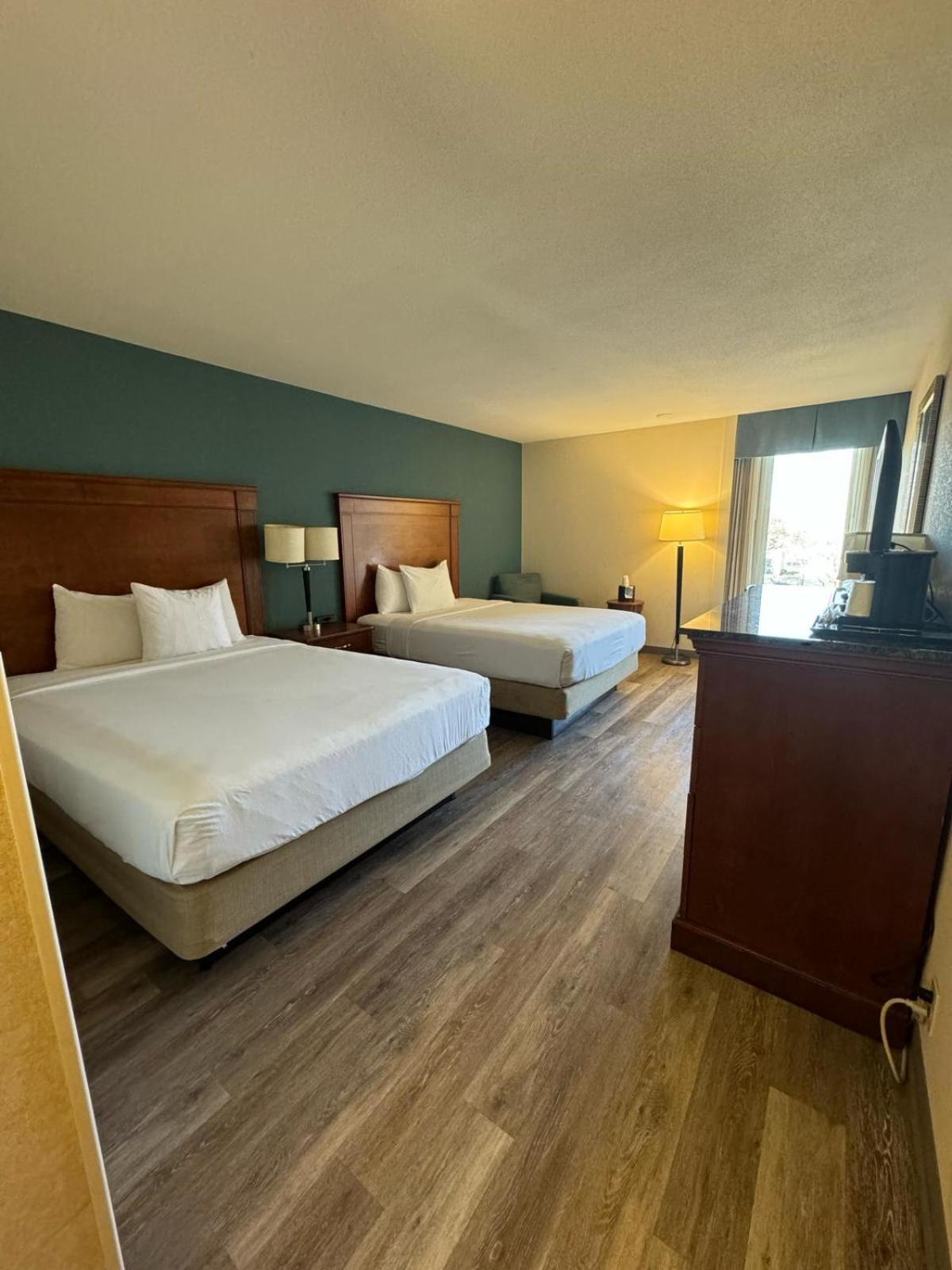 Sonesta Essential Houston Hobby Airport Hotel Bagian luar foto