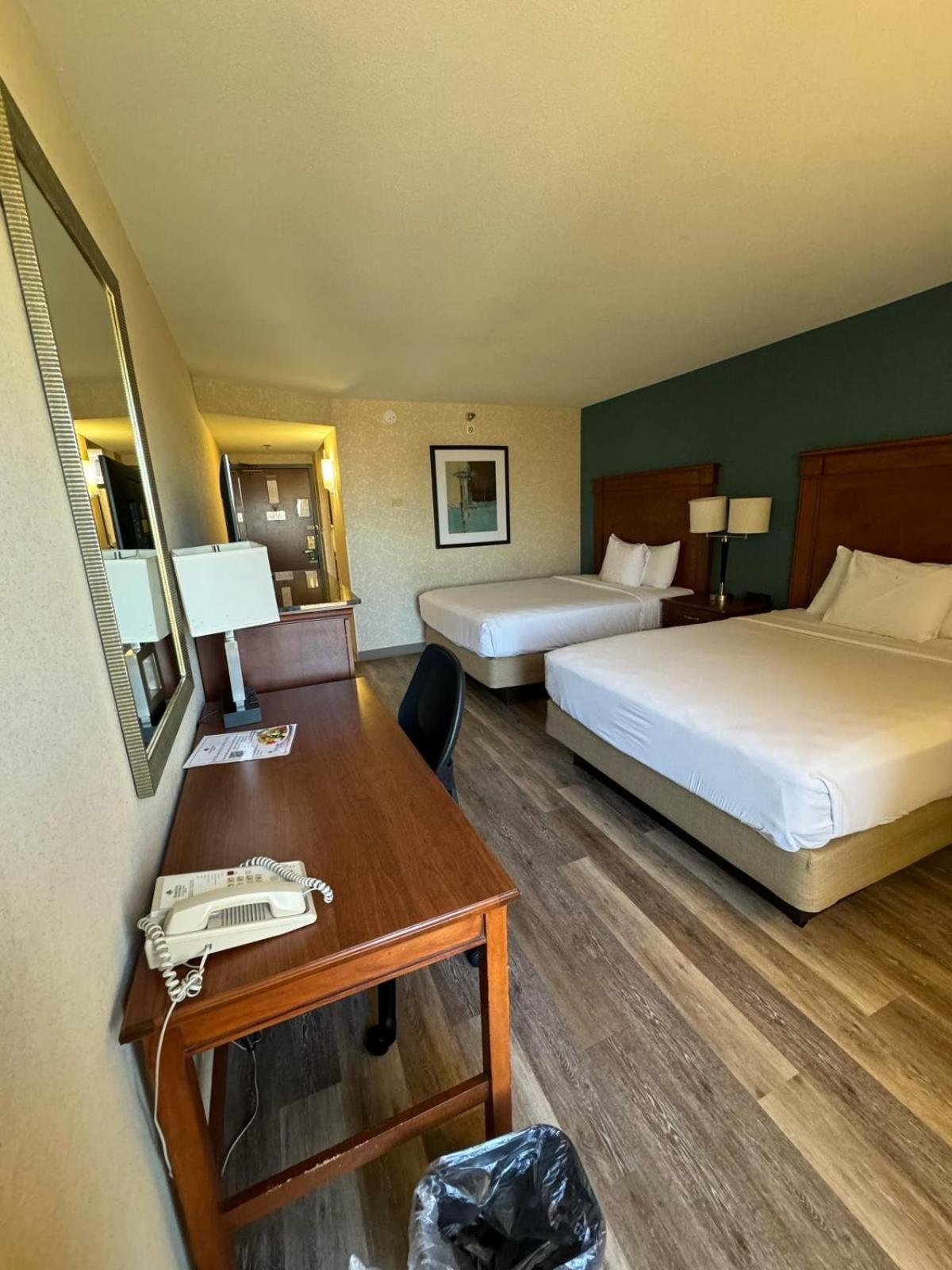 Sonesta Essential Houston Hobby Airport Hotel Bagian luar foto