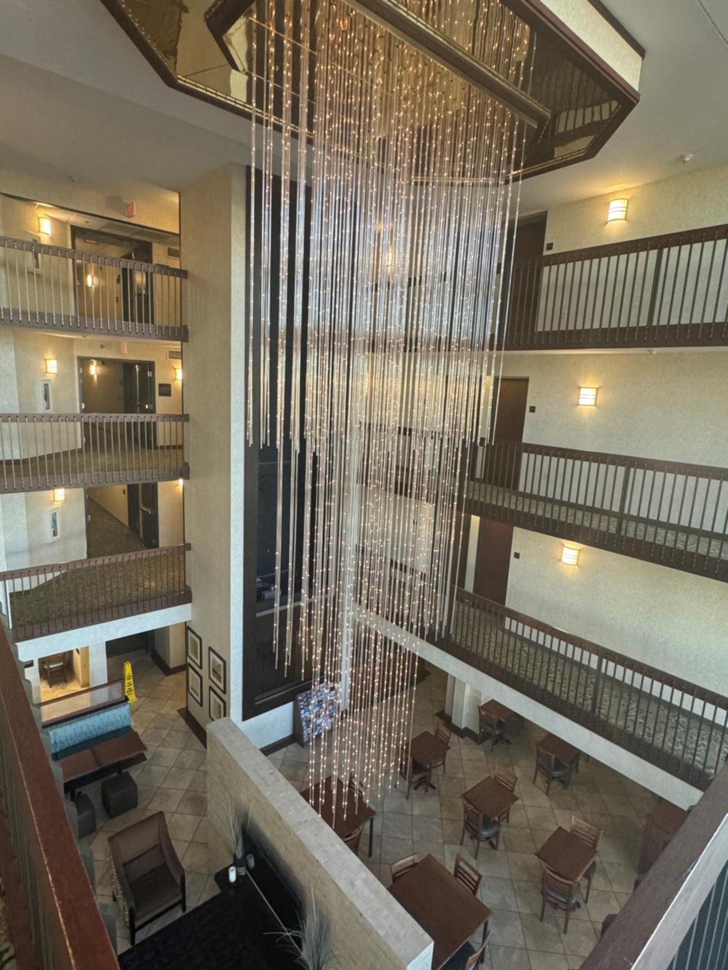 Sonesta Essential Houston Hobby Airport Hotel Bagian luar foto