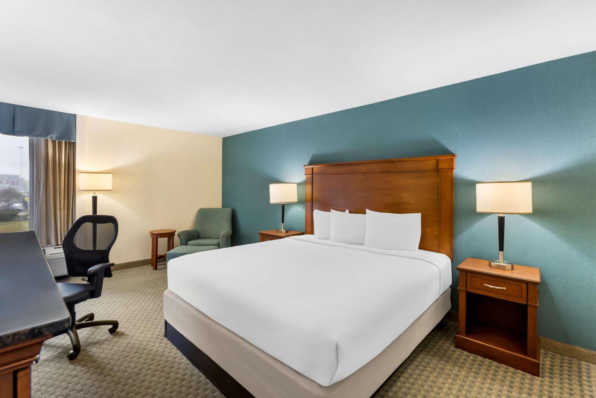 Sonesta Essential Houston Hobby Airport Hotel Bagian luar foto